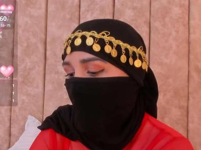 BongaCams -Alisha is Freechat -Alisha — It ignites me a good talk that goes up little by little ... the accomplices looks, safety, mischievous humor and that energy that makes the skin stand without the need to touch.