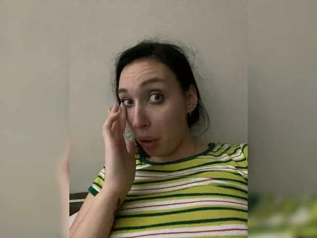 Freechat -CrystalZ- on BongaCams