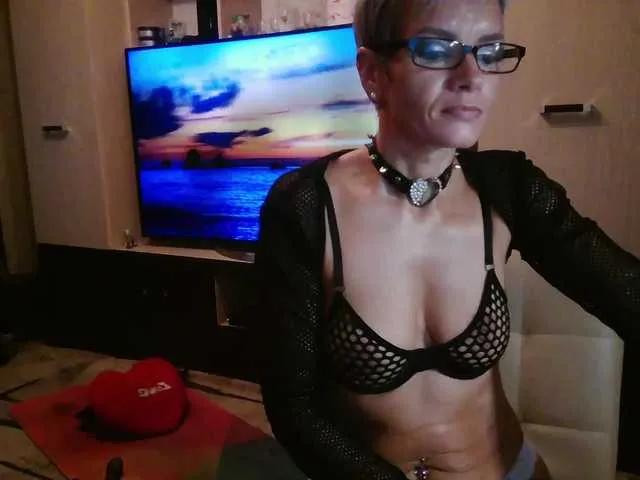 Offline Alice69Sochi on BongaCams