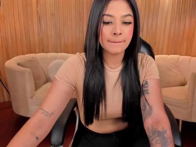 Offline AlyssaDean on BongaCams