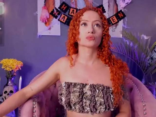 Freechat amyevans on BongaCams