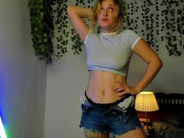 Offline Ariana-Sunset on BongaCams