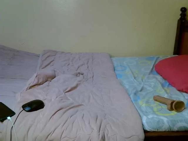 AuroraStarr — kissing,touching myself,