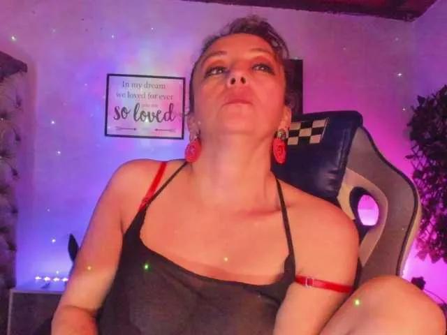 Offline beatricez on BongaCams