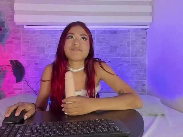 BellaBlazze — Freechat on BongaCams