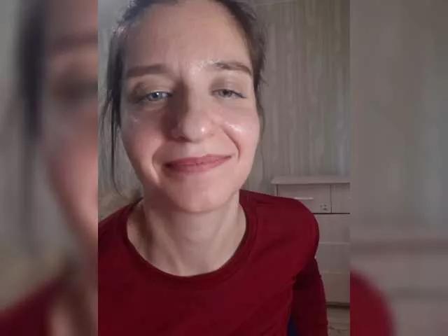 Offline BellaTasty on BongaCams