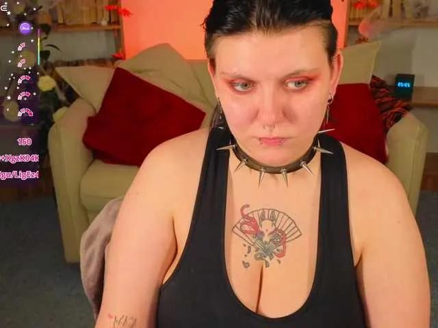 Freechat bluelunaray on BongaCams