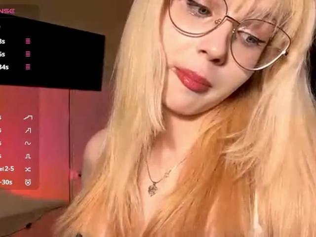 CarenPoellnitz — I don't have much experience, but I want to reveal myself a lot more