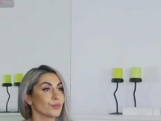 Freechat CelineMeyer on BongaCams