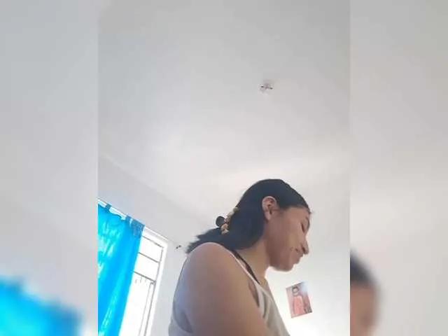 Freechat ChloeMontes on BongaCams