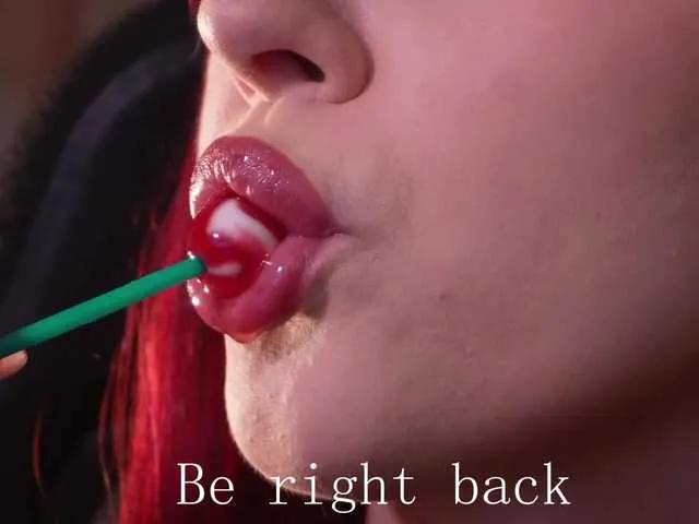 Offline ChristieWade on BongaCams