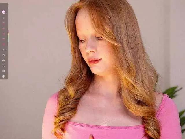 Freechat CuteShine on BongaCams