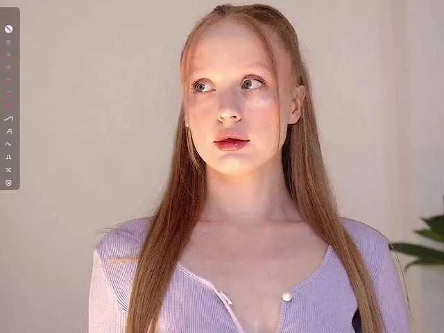 Freechat CuteShine on BongaCams