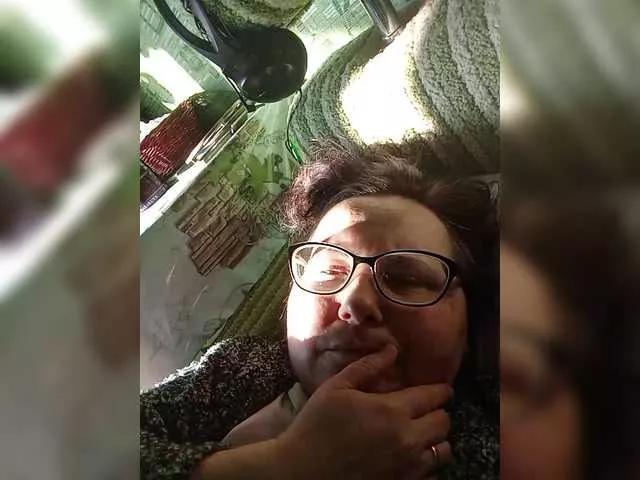 Offline Fox981 on BongaCams