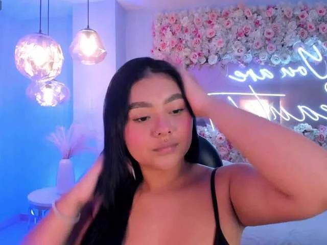 GabriellaLee — I love it when they support me, that means they like my show and get horny with my body.