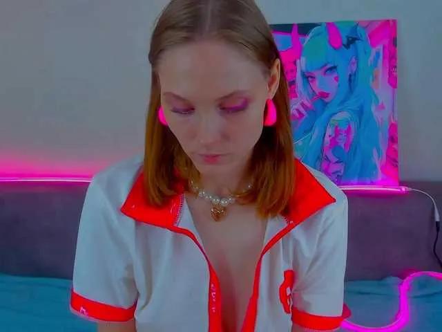 Freechat GinaLovely on BongaCams