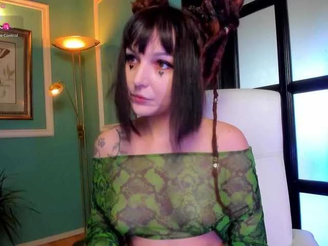 Offline ingridblondy94 on BongaCams