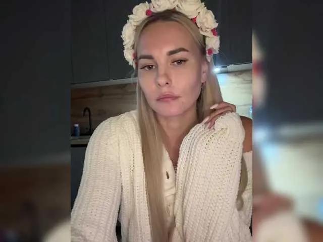 Offline Katerina-space on BongaCams