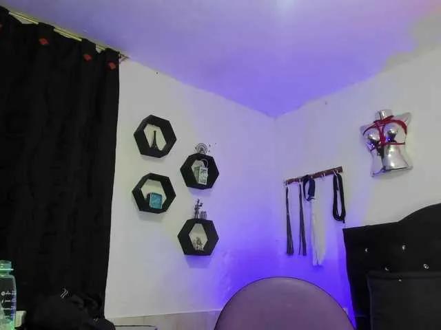 kimalissa — juegos duros, fuerte y muy calientes. 
hard, strong and very hot games.