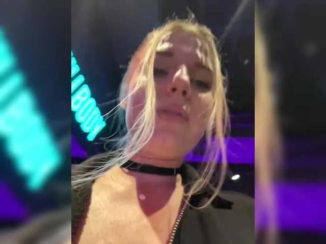 Freechat KotiMrrr on BongaCams