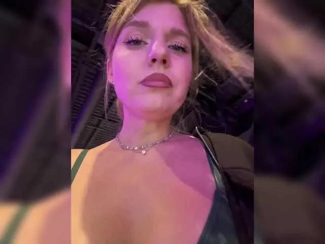 Freechat KotiMrrr on BongaCams