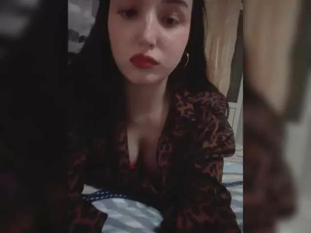 Offline KrisLove on BongaCams