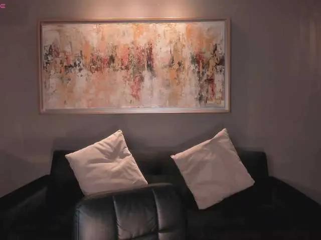 LelaWest on BongaCams 