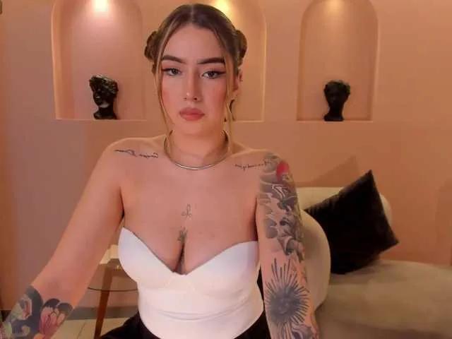 MaddisonCollins on BongaCams 