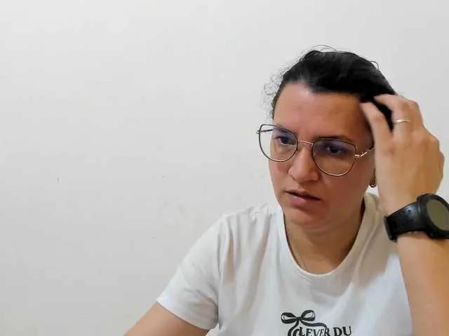 Offline MARILYNG on BongaCams