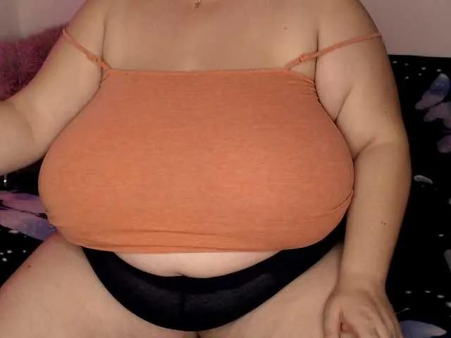 Offline Mayabigtitss on BongaCams