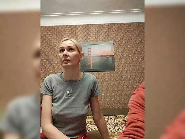 Offline Mozaika on BongaCams