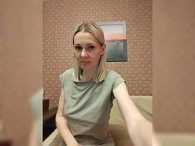 Offline Mozaika on BongaCams