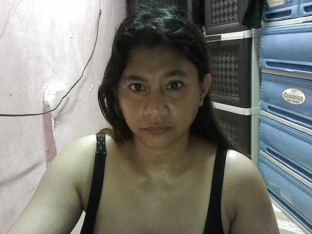 Offline peenastyfame on BongaCams