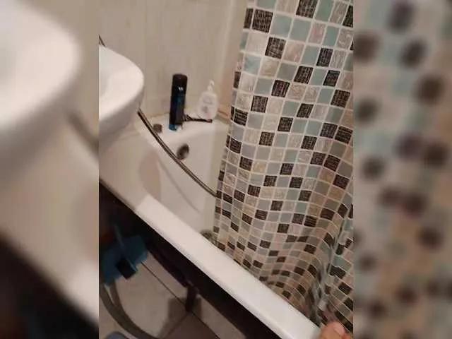 Offline Porochka777 on BongaCams