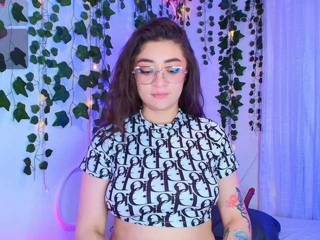 Samii-Evans — I like to touch myself my skin is so soft and sweet I enjoy a good kisser running through my body with his sensual lips