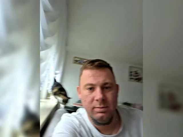 Offline Sexipaar94 on BongaCams
