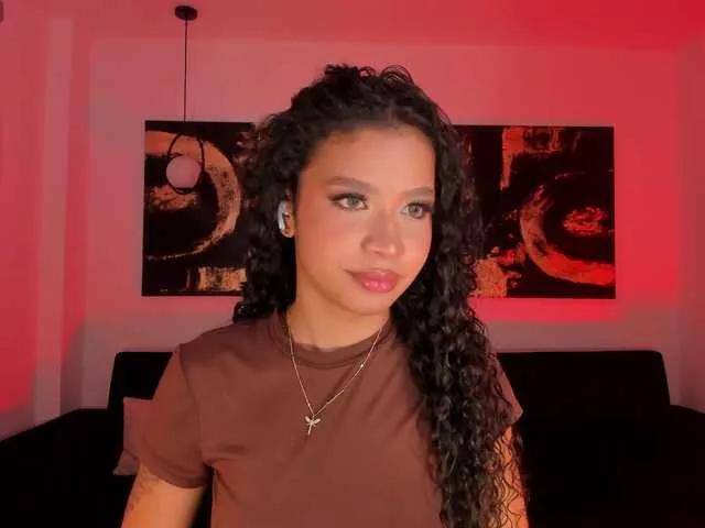 Offline SophieHouston on BongaCams