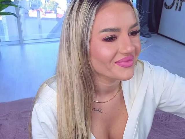 Freechat SpoilM3Mor3 on BongaCams