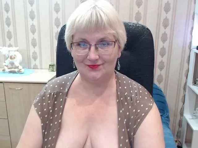 Freechat violet51 on BongaCams