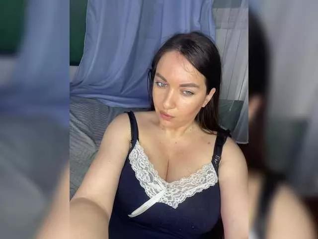 Freechat Vishenkakiss on BongaCams