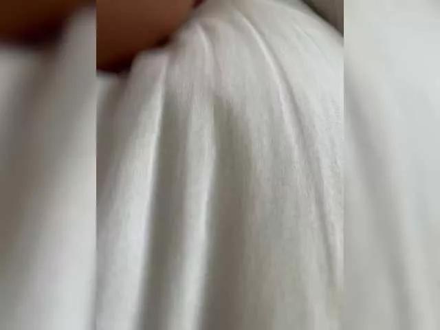 Freechat wild-love1 on BongaCams