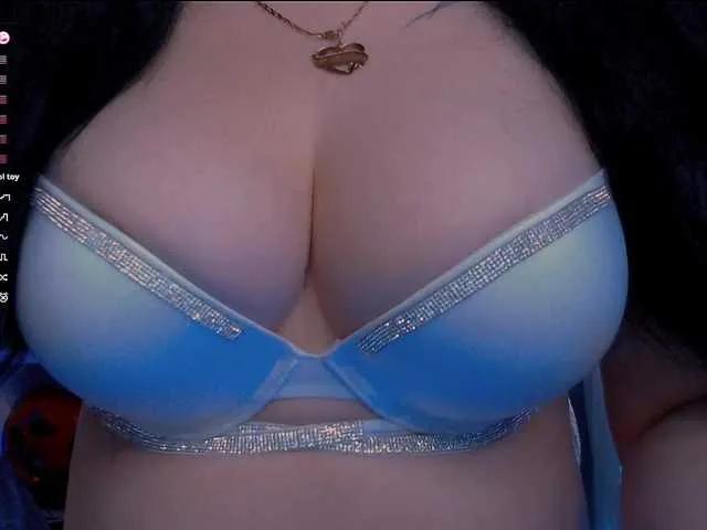 Freechat xcrystalxx on BongaCams