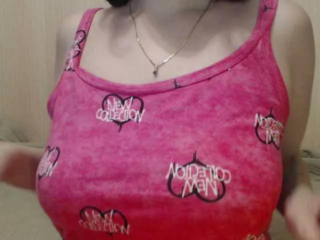 Freechat yuliyazai on BongaCams