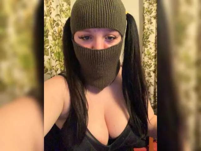 Freechat ZetaJones on BongaCams