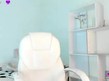 Freechat ambermiller04 on Chaturbate