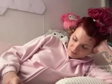 Freechat astorialove on Chaturbate