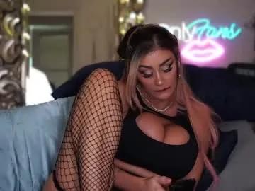 Freechat avalonnfoxx on Chaturbate