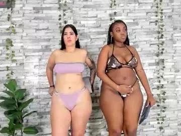 Freechat badgirls_000 on Chaturbate