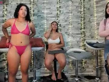Freechat badgirls_000 on Chaturbate