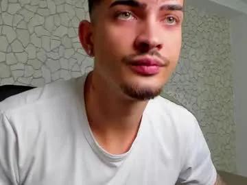 Freechat brandontatex on Chaturbate